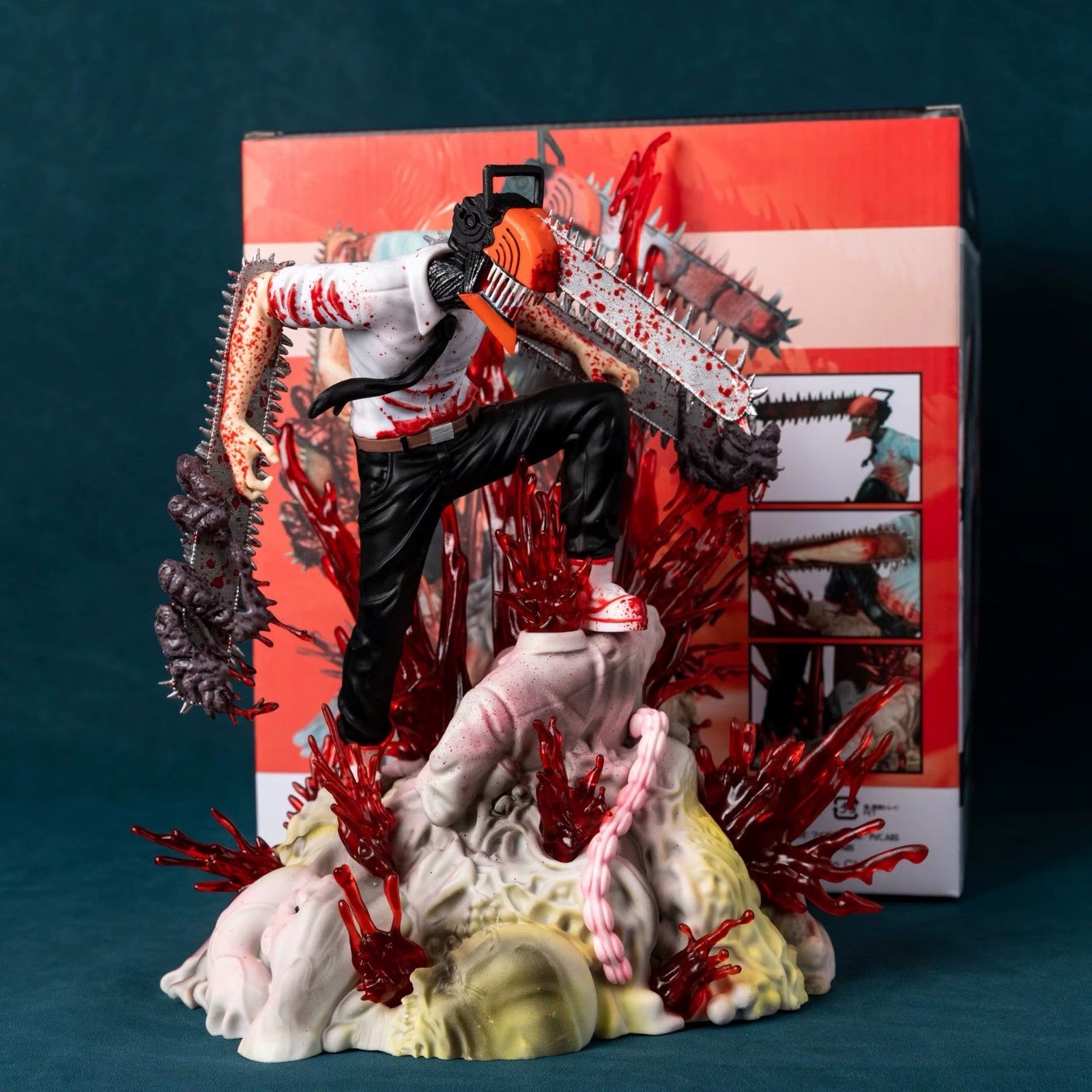 Large 29cm Chainsaw Man Denji Pochita Battle Scene Anime Figure Model Statue