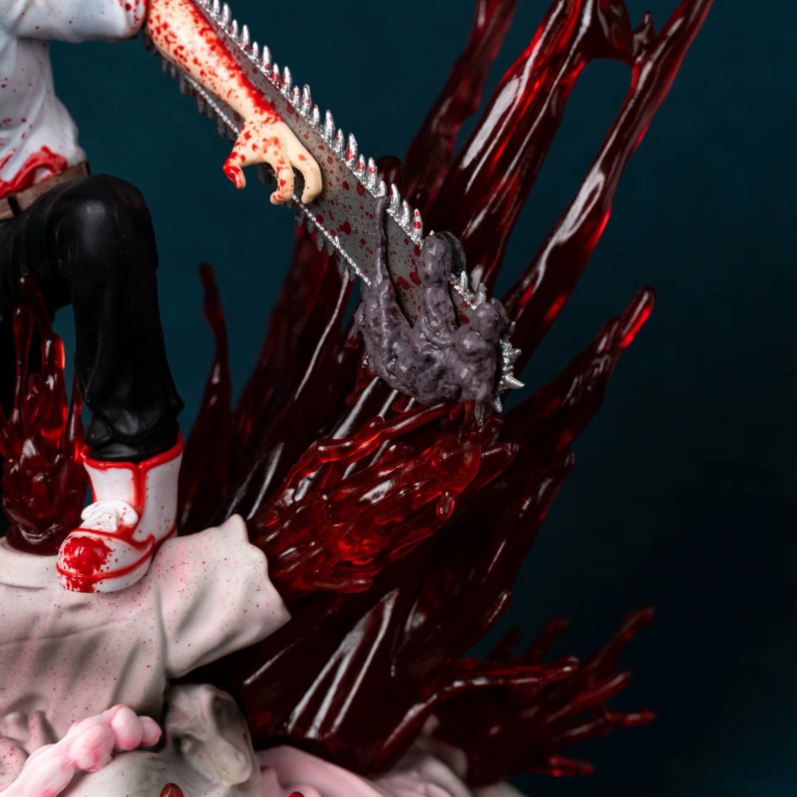 Large 29cm Chainsaw Man Denji Pochita Battle Scene Anime Figure Model Statue